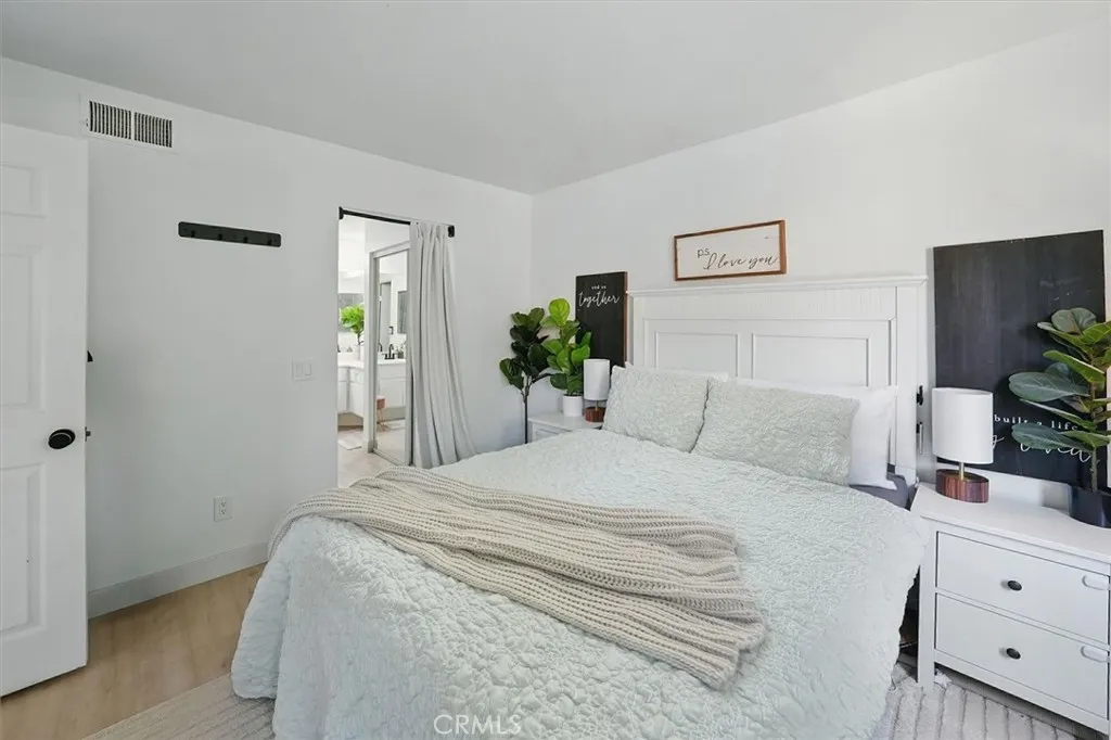 23926 Arroyo Park Drive 123, Valencia, California 91355 home-pic-12