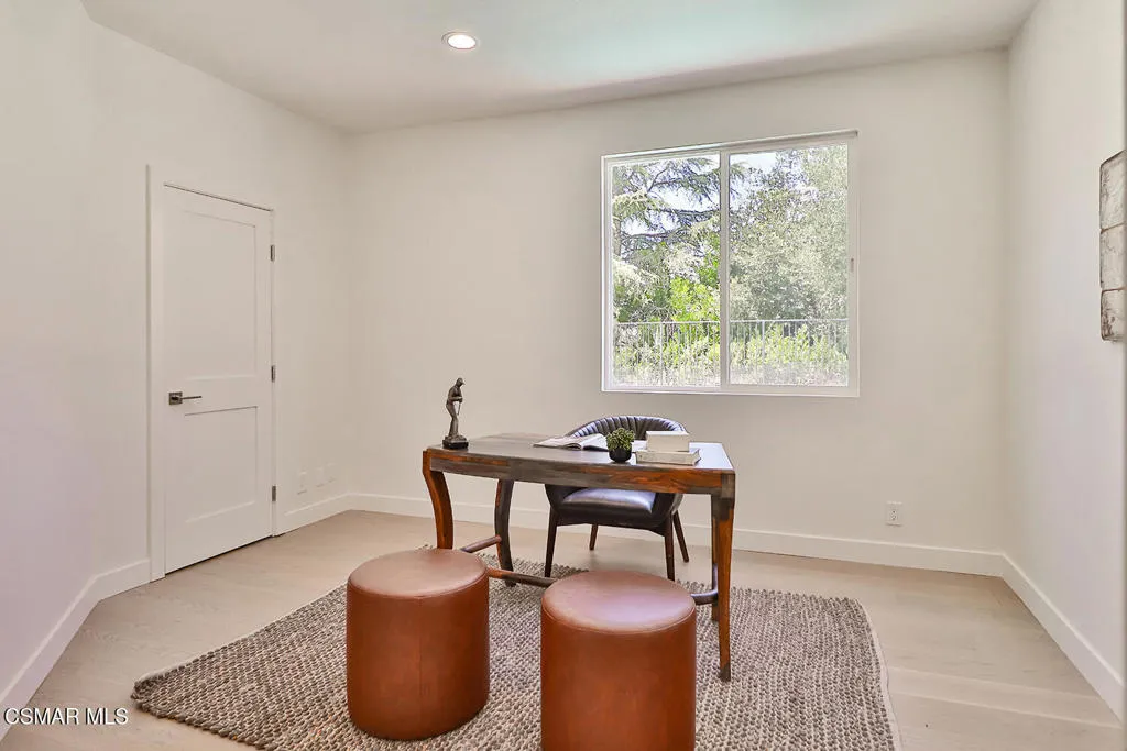 3327 Olivegrove Place, Thousand Oaks, California 91362 home-pic-33