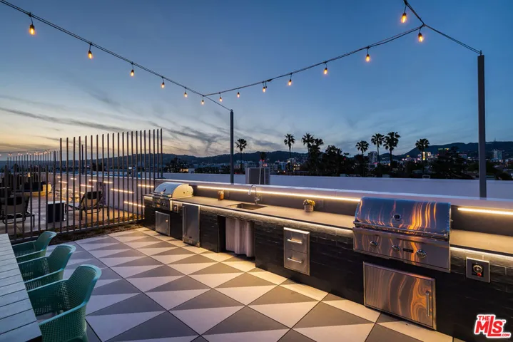 5801 Camerford Avenue 104, Los Angeles, California 90038