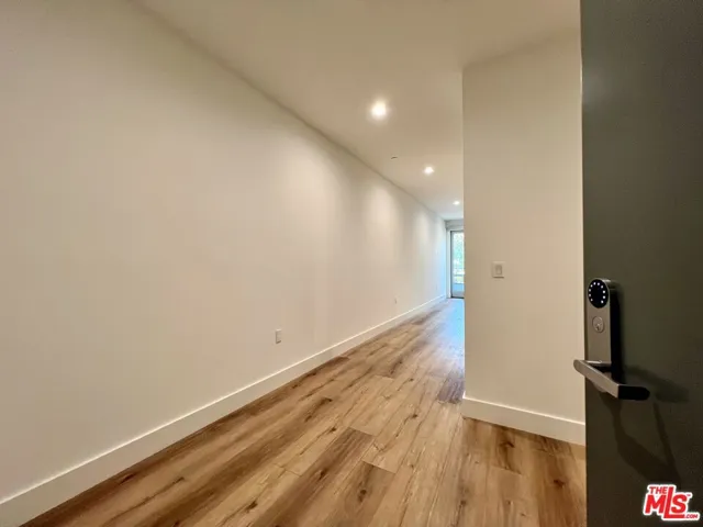 5801 Camerford Avenue 104, Los Angeles, California 90038