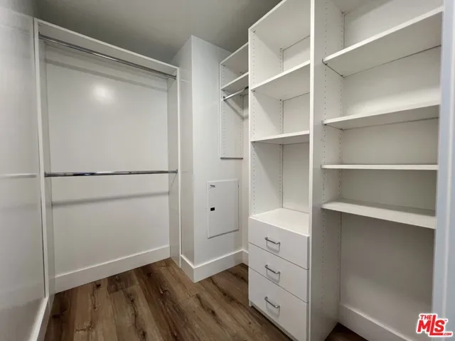 5801 Camerford Avenue 104, Los Angeles, California 90038