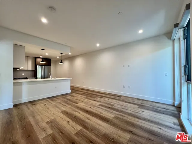 5801 Camerford Avenue 104, Los Angeles, California 90038