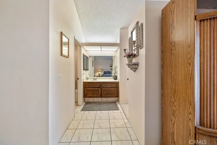 44668 13th Street E, Lancaster, California 93535