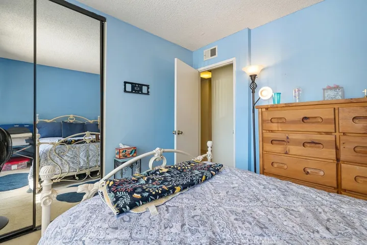 44668 13th Street E, Lancaster, California 93535