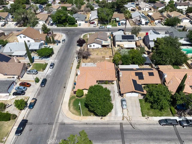 44668 13th Street E, Lancaster, California 93535