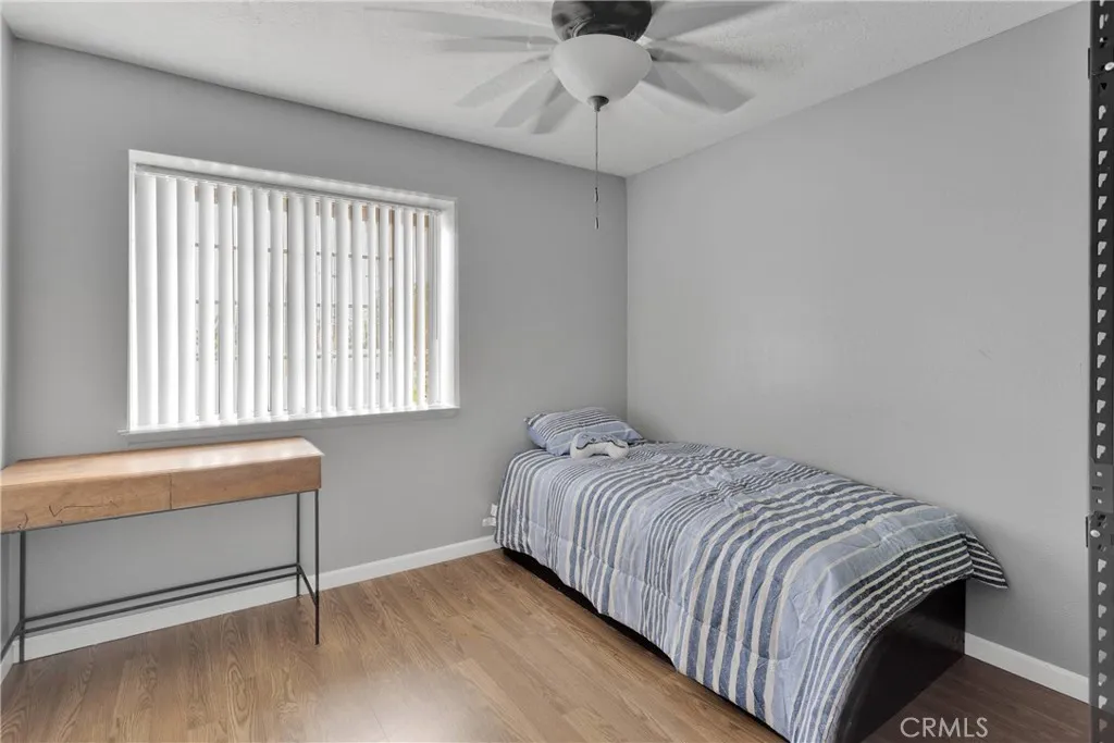 8960 Buckthorn Avenue, Hesperia, California 92345 home-pic-14