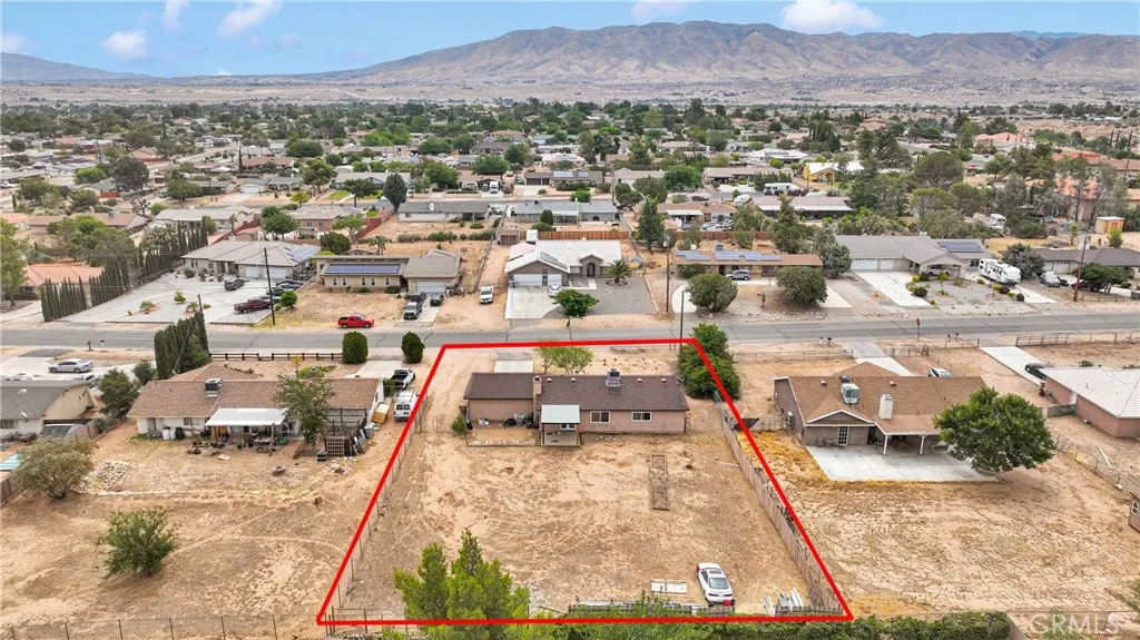 8960 Buckthorn Avenue, Hesperia, California 92345 home-pic-38