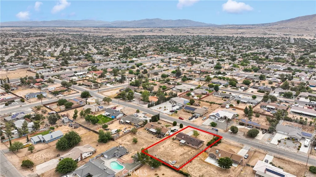 8960 Buckthorn Avenue, Hesperia, California 92345 home-pic-39