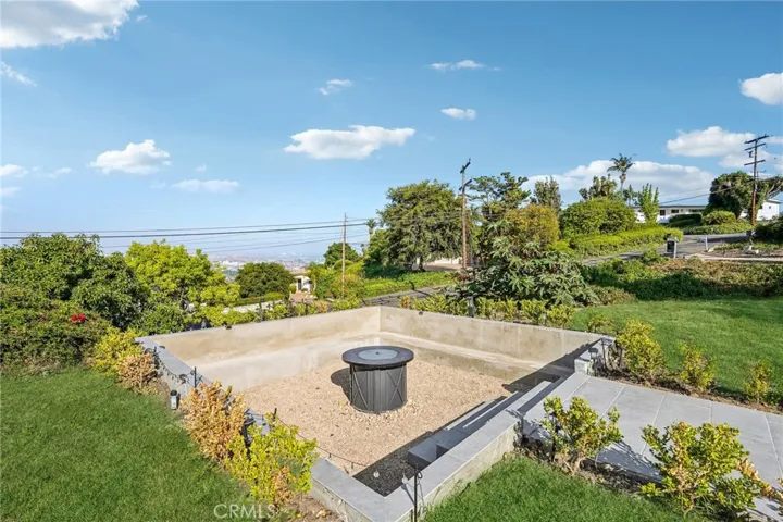 43 Rockinghorse Road, Rancho Palos Verdes, California 90275