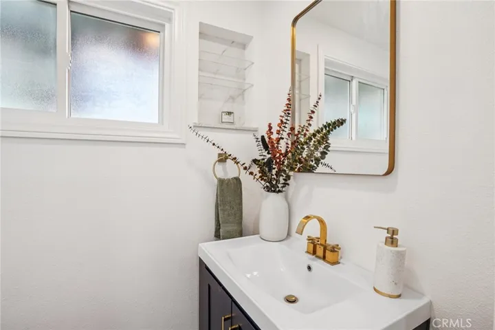 43 Rockinghorse Road, Rancho Palos Verdes, California 90275