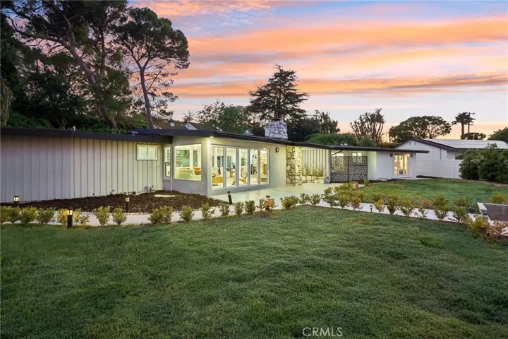 43 Rockinghorse Road, Rancho Palos Verdes, California 90275