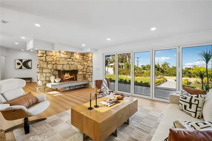 43 Rockinghorse Road, Rancho Palos Verdes, California 90275