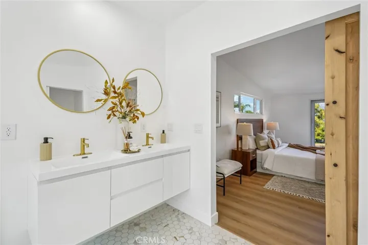 43 Rockinghorse Road, Rancho Palos Verdes, California 90275