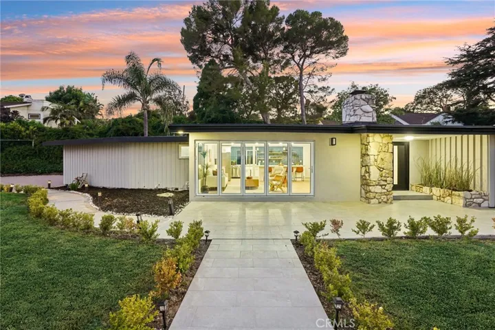 43 Rockinghorse Road, Rancho Palos Verdes, California 90275