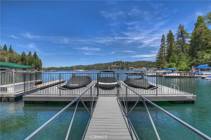 362 Ca-173, Lake Arrowhead, California 92352