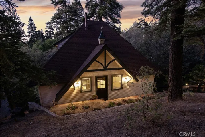 362 Ca-173, Lake Arrowhead, California 92352