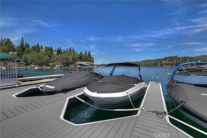362 Ca-173, Lake Arrowhead, California 92352