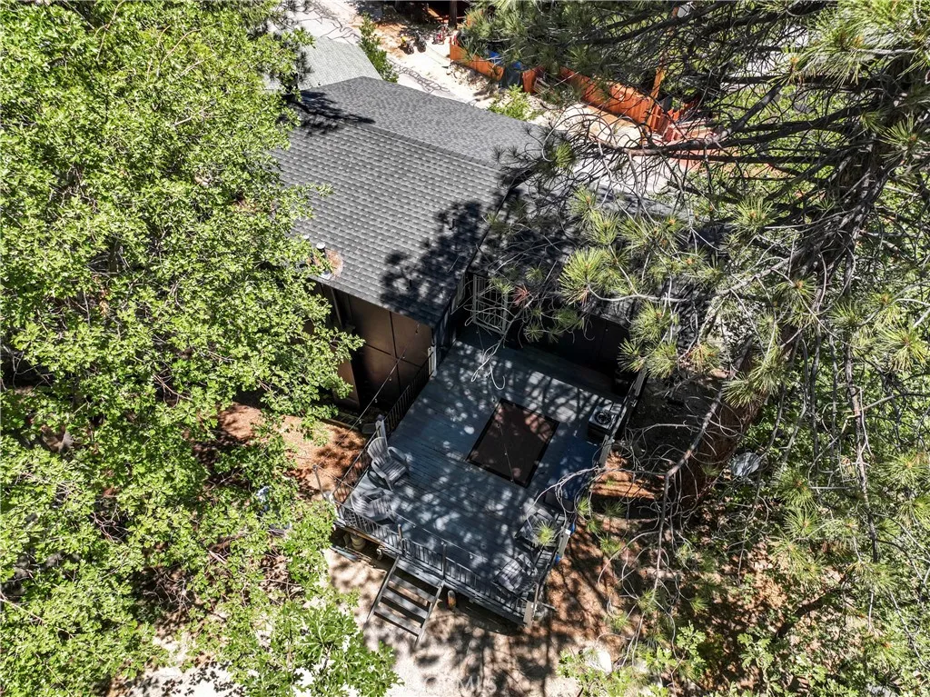32538 Scandia Drive, Running Springs, California 92382 home-pic-26