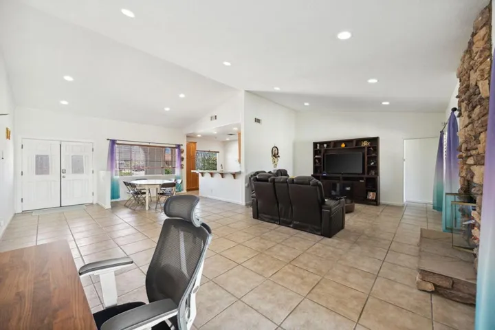 33-web-or-mls-8M4A0634