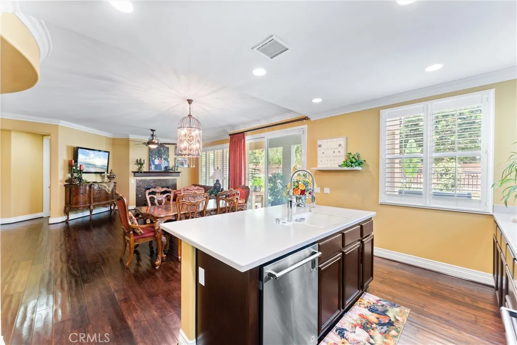 8948 Cuyamaca Street, Corona, California 92883 home-pic-7