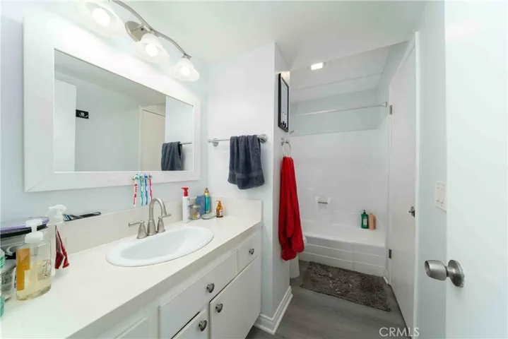 1320 Cabrillo Park Drive D, Santa Ana, California 92701