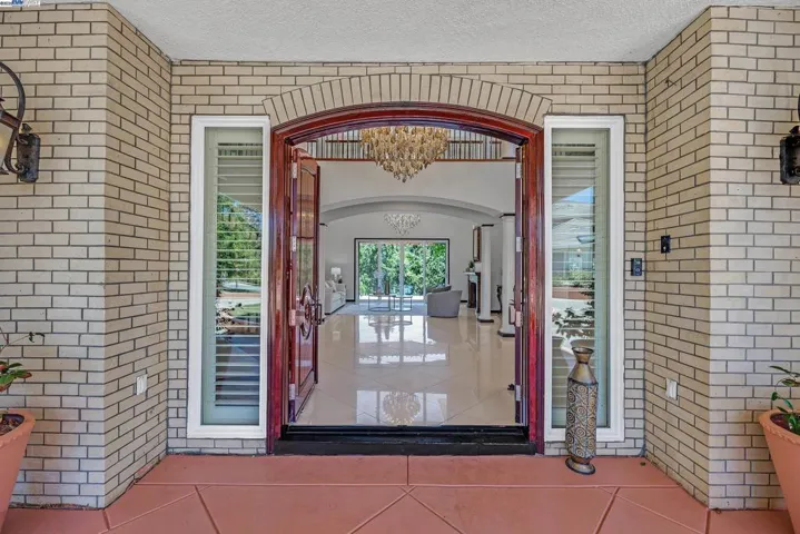349 Brianne Ct, Pleasanton, California 94566