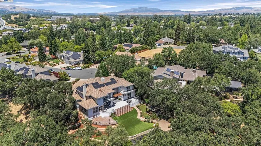 349 Brianne Ct, Pleasanton, California 94566