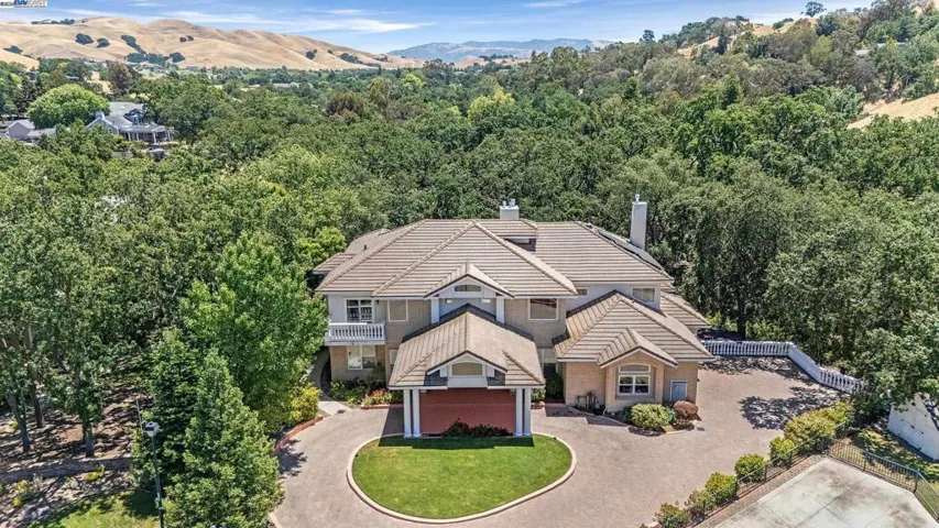 349 Brianne Ct, Pleasanton, California 94566