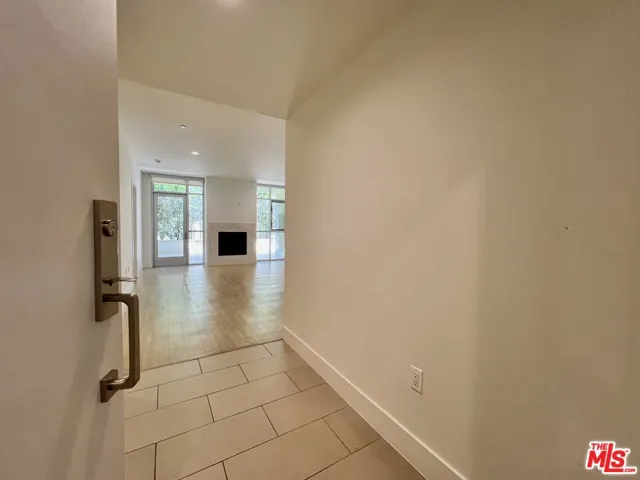 11715 W Bellagio Road 107, Los Angeles, California 90049