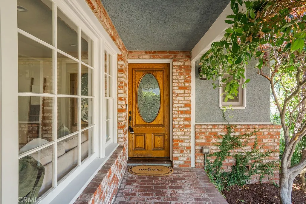 406 University Avenue, Burbank, California 91504 home-pic-3