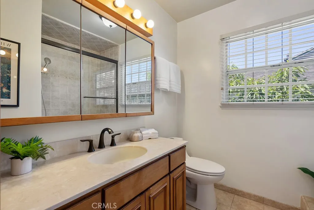 406 University Avenue, Burbank, California 91504 home-pic-24