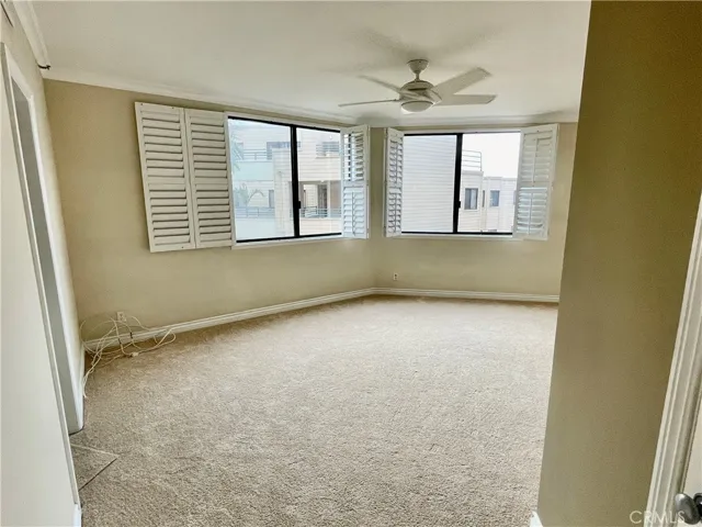 120 The Village 208, Redondo Beach, California 90277