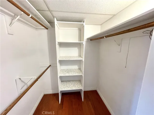 120 The Village 208, Redondo Beach, California 90277