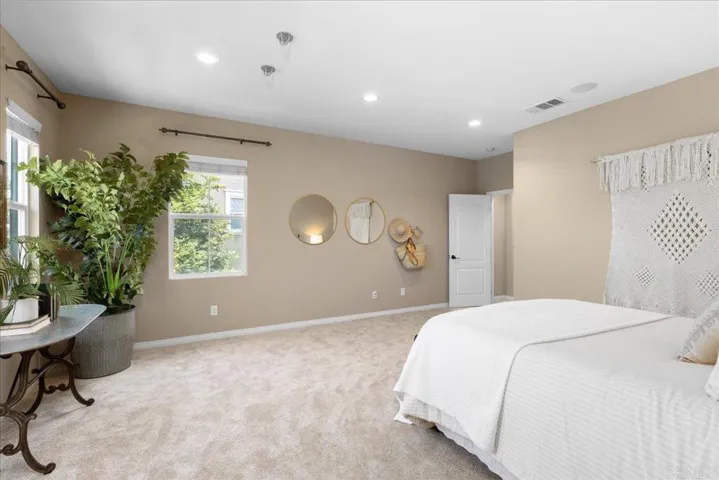 15809 Concord Ridge, San Diego, California 92127