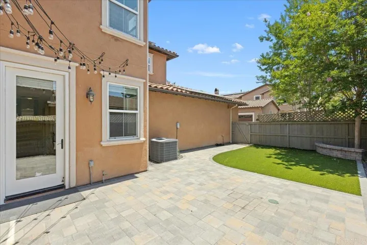 15809 Concord Ridge, San Diego, California 92127