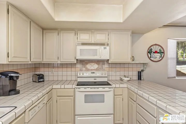 64670 Pinehurst Circle, Desert Hot Springs, California 92240
