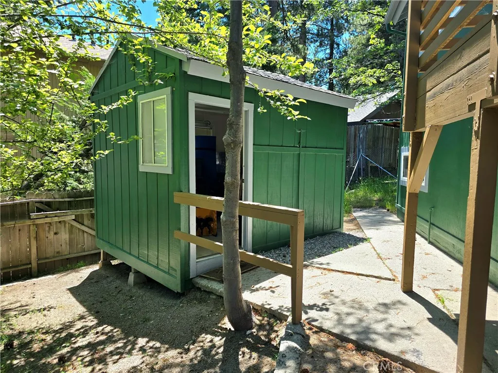 2445 Spring Drive, Running Springs, California 92382 home-pic-23