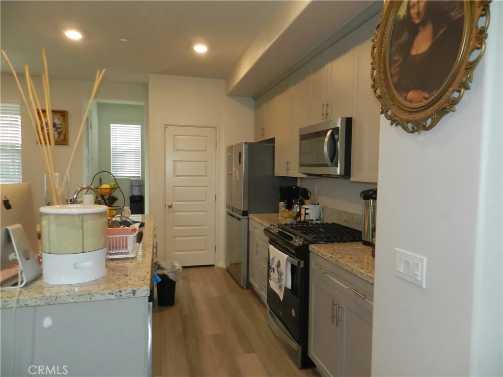 28010 Melrose Drive, Temecula, California 92591 home-pic-3