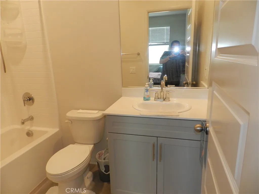 28010 Melrose Drive, Temecula, California 92591 home-pic-9