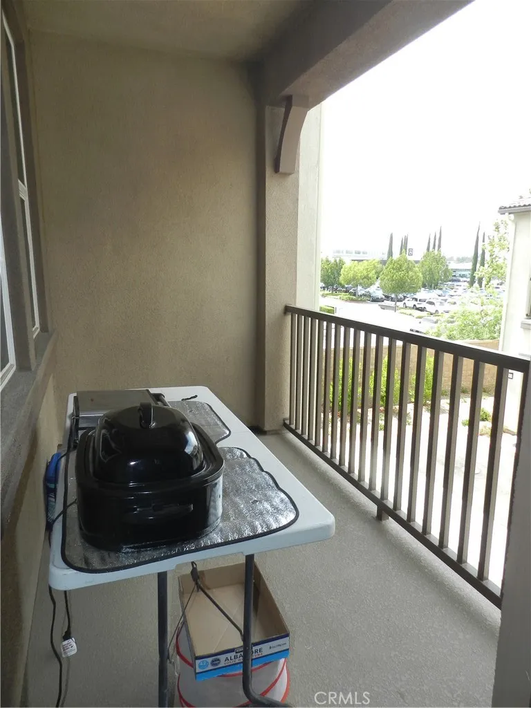 28010 Melrose Drive, Temecula, California 92591 home-pic-16