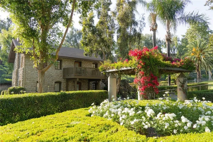 29020 Davis Lane, Highland, California 92346