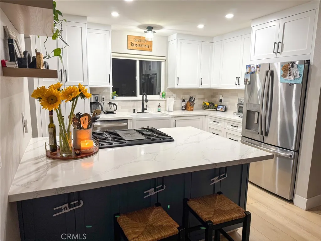 14891 Quill Circle, Huntington Beach, California 92647 home-pic-6