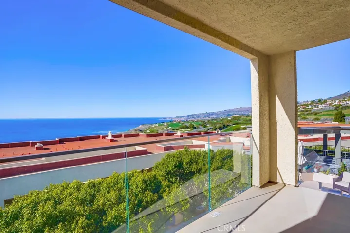 3200 La Rotonda Drive 515, Rancho Palos Verdes, California 90275