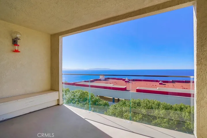 3200 La Rotonda Drive 515, Rancho Palos Verdes, California 90275