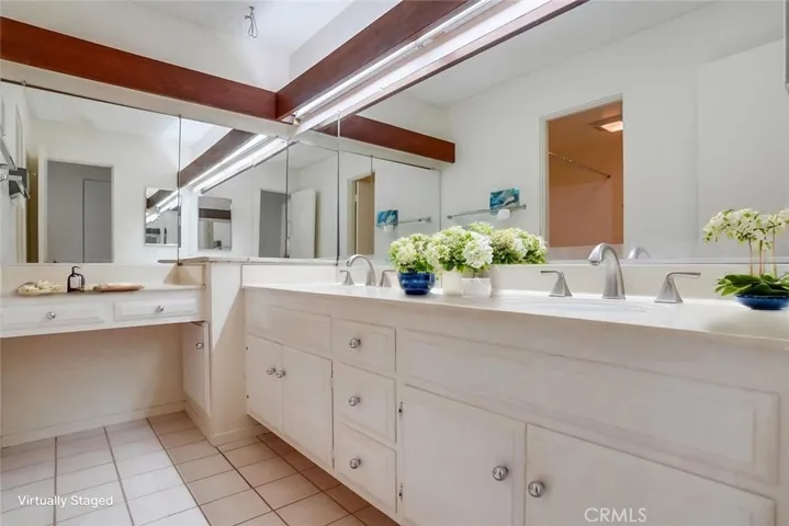 3200 La Rotonda Drive 515, Rancho Palos Verdes, California 90275