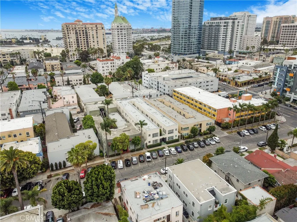 932 E 2nd Street 23, Long Beach, California 90802 home-pic-14