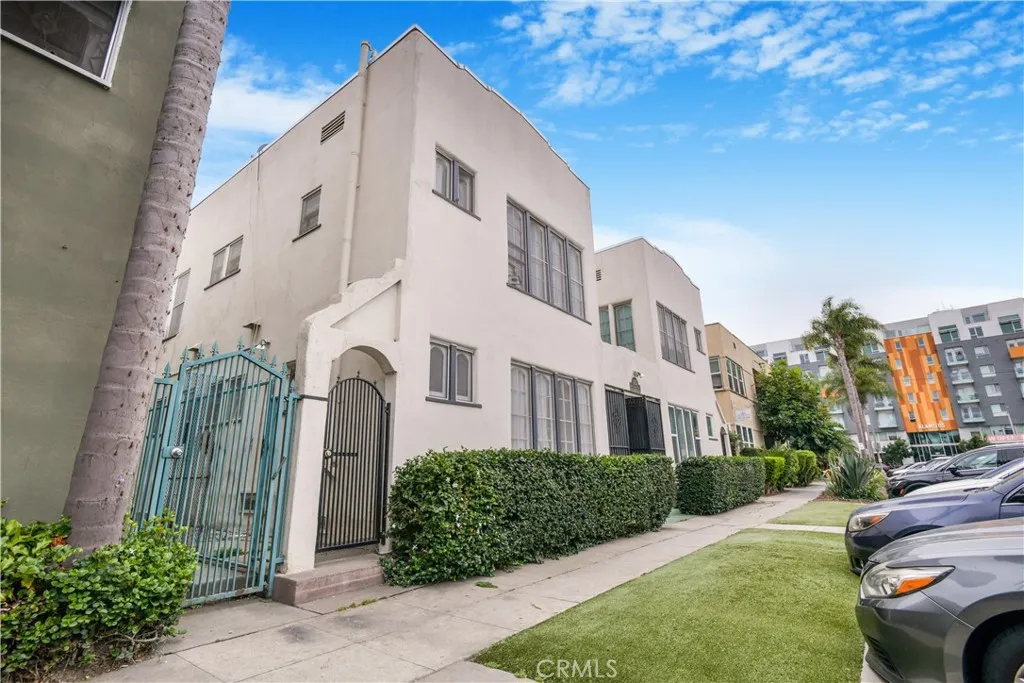 932 E 2nd Street 23, Long Beach, California 90802 home-pic-18
