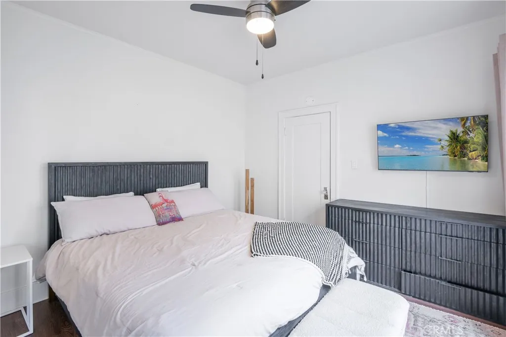 932 E 2nd Street 23, Long Beach, California 90802 home-pic-7