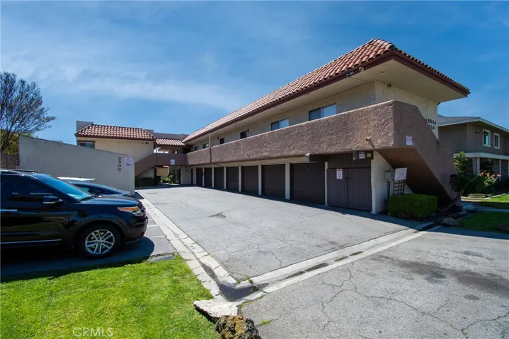 3300 W Orange Avenue, Anaheim, California 92804