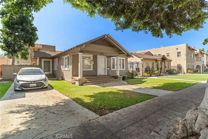 833 Cherry Avenue, Long Beach, California 90813